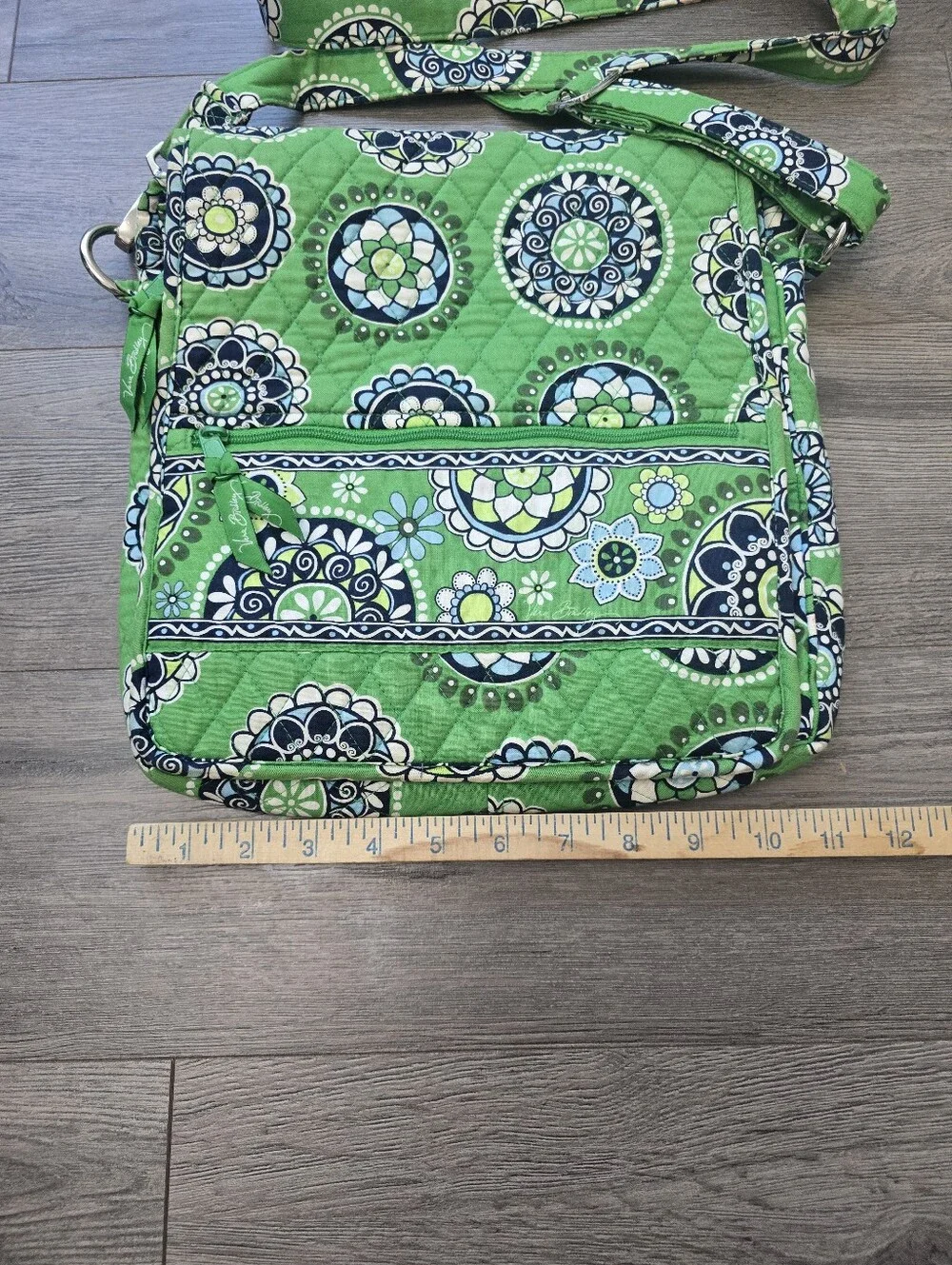 Vera Bradley Quilted Mailbag Crossbody Cupcake Green Floral Paisley Pattern